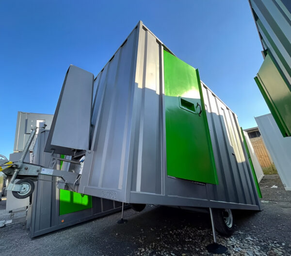 12 x 7.5ft Towable Mobile Welfare Unit With Diesel Generator - M-W Containers