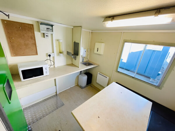 12 x 7.5ft Towable Mobile Welfare Unit With Diesel Generator - M-W Containers