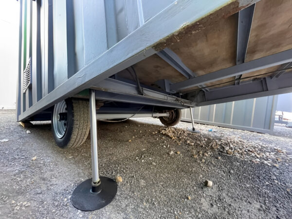 12 x 7.5ft Towable Mobile Welfare Unit With Diesel Generator - M-W Containers