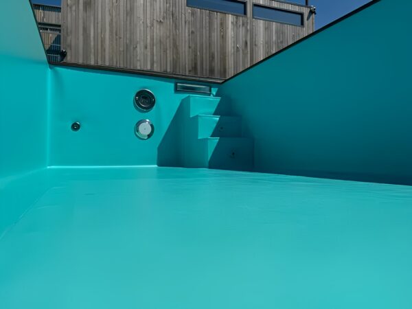 20ft Portable Container Swimming Pool | Caribbean Blue Outdoor Swimming Pool - M-W Containers