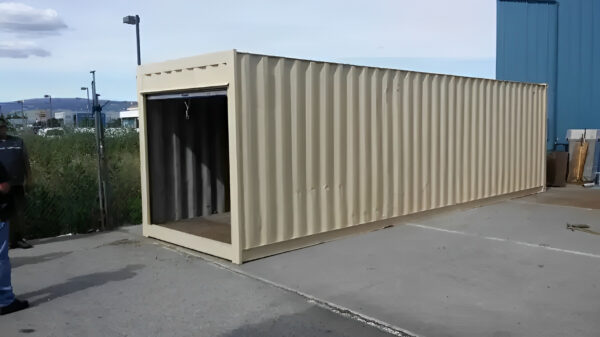 30ft Shipping Container With Roll-Up Door - M-W Containers