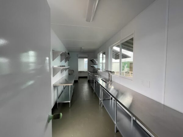 40ft Shipping Container Bar - M-W Containers