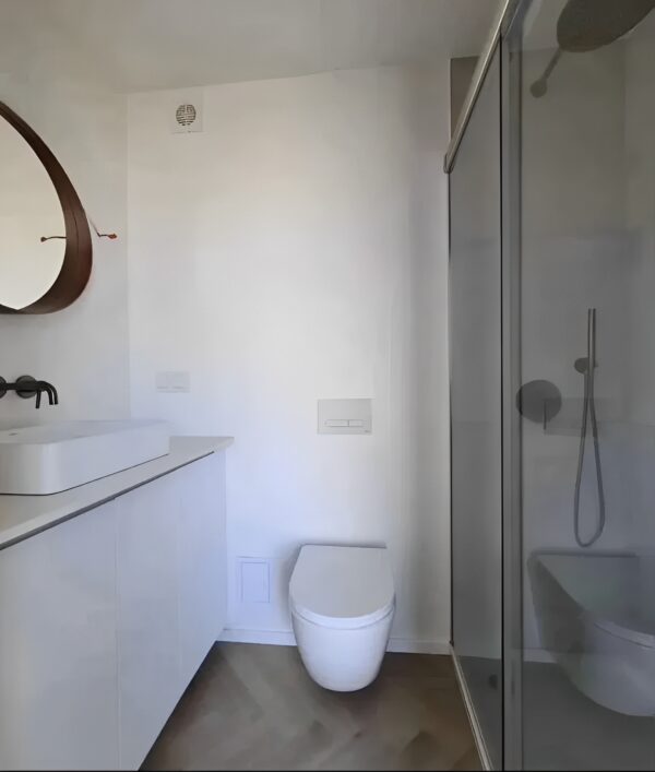 Custom 40ft Shipping Container House - M-W Containers